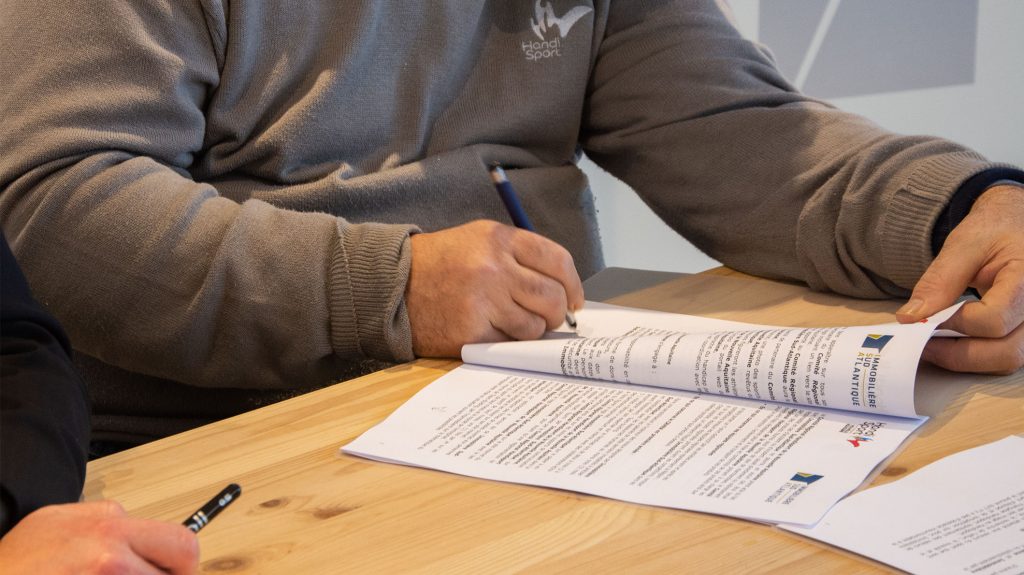 Signature convention Handisport et Immobilière Sud Atlantique